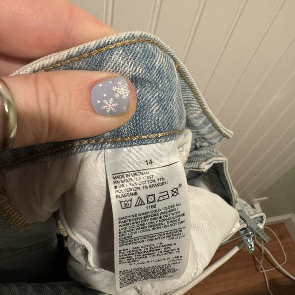 Old Navy Super Flare Jeans Lightwash Denim High Waisted NEW Size 14 - Picture 6 of 6